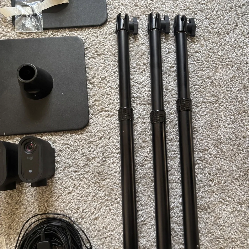 Logitech Mevo Equipment